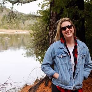 Meet your Posher, Mercedes